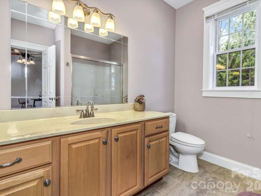 213 Nut Hatch Loop, Arden, NC 28704.  MLS# CAR4366811, YatesRealty ID 18827. Full Bathroom Downstairs