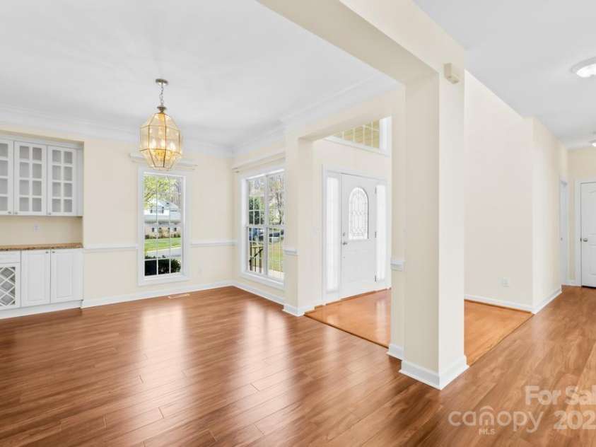 171 Longboat Road, Mooresville, NC 28117.  MLS# CAR4227016, YatesRealty ID 18828. 