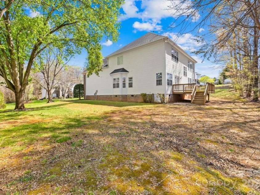 171 Longboat Road, Mooresville, NC 28117.  MLS# CAR4227016, YatesRealty ID 18828. 
