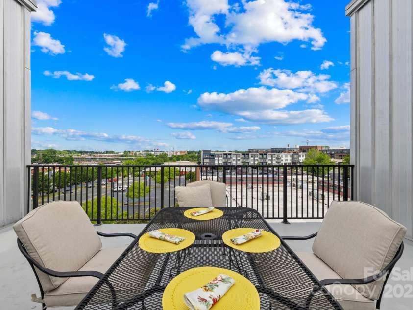 2338 Yadkin Avenue, Charlotte, NC 28205.  MLS# CAR4287671, YatesRealty ID 1883. 5th floor common area