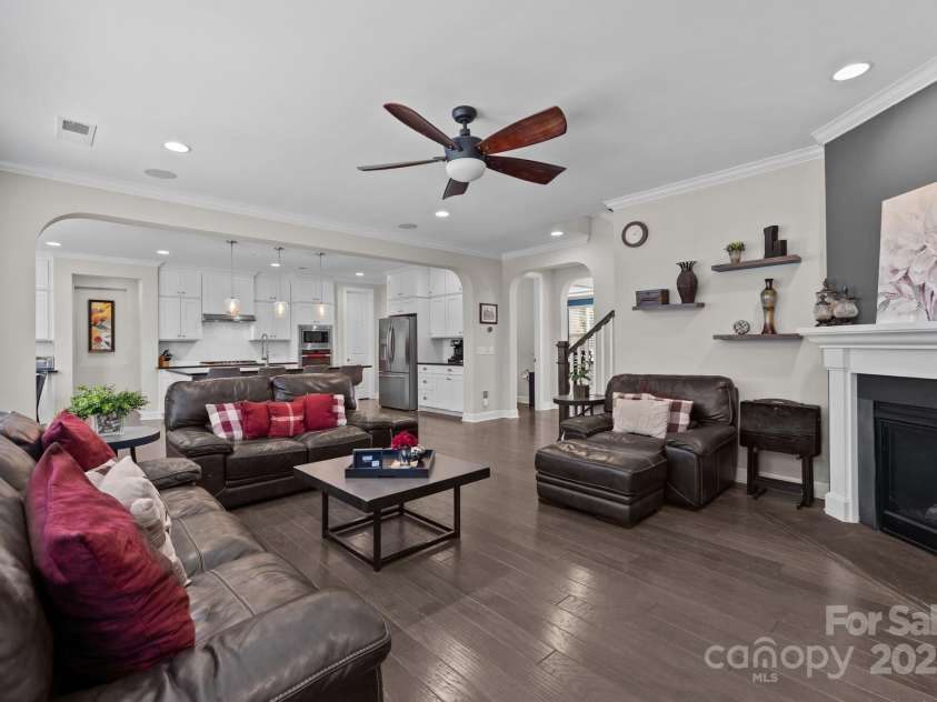 2414 Madeira Circle, Waxhaw, NC 28173.  MLS# CAR4260141, YatesRealty ID 18830. 