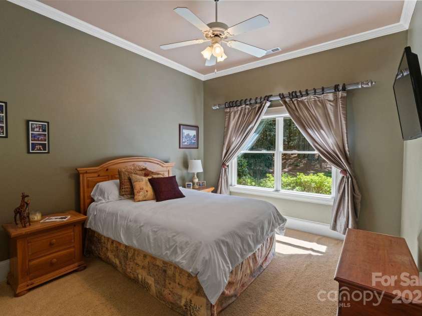 2590 Berne Lane, Sherrills Ford, NC 28673.  MLS# CAR4269727, YatesRealty ID 18831. 