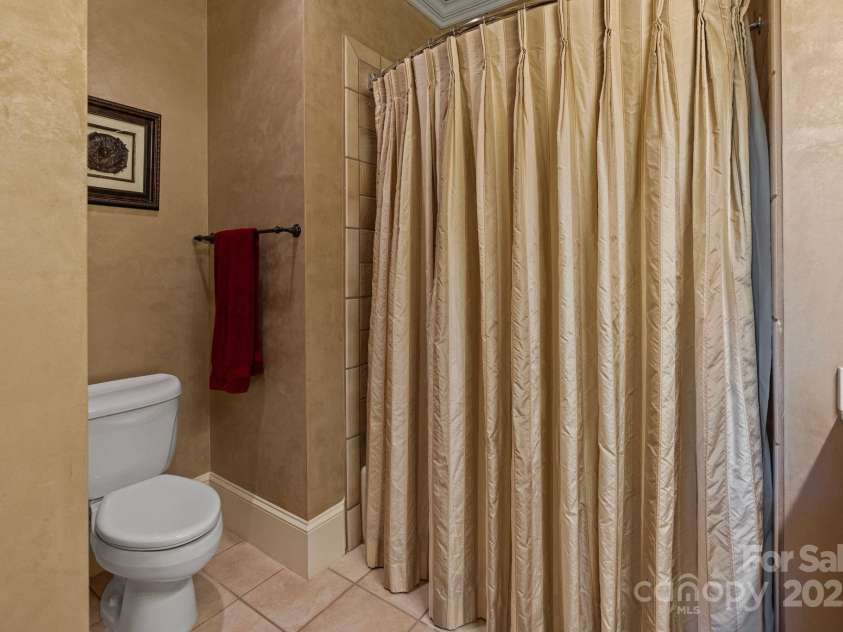 2590 Berne Lane, Sherrills Ford, NC 28673.  MLS# CAR4269727, YatesRealty ID 18831. 