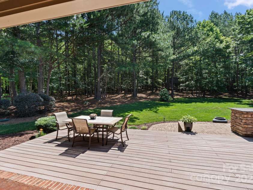 2590 Berne Lane, Sherrills Ford, NC 28673.  MLS# CAR4269727, YatesRealty ID 18831. 