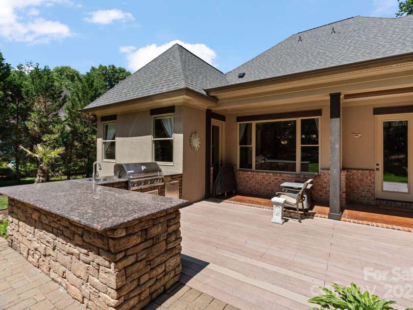 2590 Berne Lane, Sherrills Ford, NC 28673.  MLS# CAR4269727, YatesRealty ID 18831. 