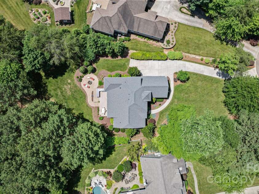 2590 Berne Lane, Sherrills Ford, NC 28673.  MLS# CAR4269727, YatesRealty ID 18831. 