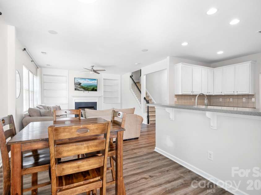 1600 Dartmoor Avenue, Concord, NC 28027.  MLS# CAR4346996, YatesRealty ID 18832. 
