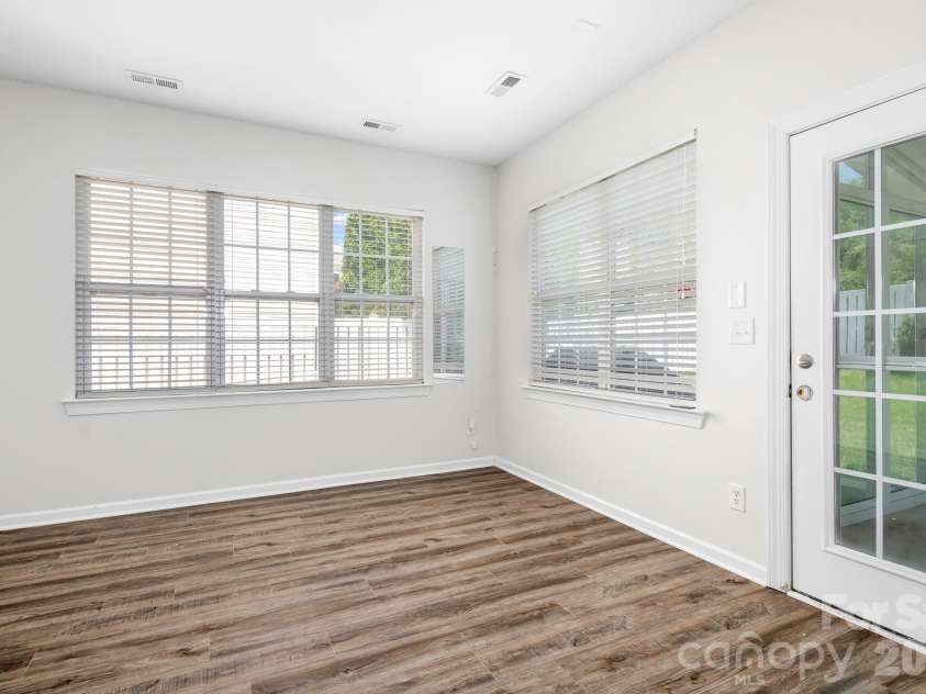 1600 Dartmoor Avenue, Concord, NC 28027.  MLS# CAR4346996, YatesRealty ID 18832. 
