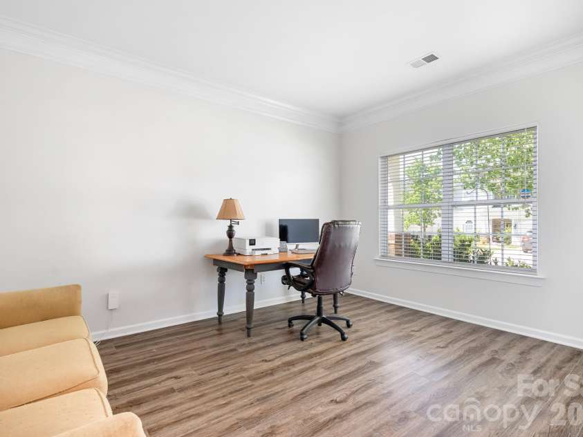 1600 Dartmoor Avenue, Concord, NC 28027.  MLS# CAR4346996, YatesRealty ID 18832. 