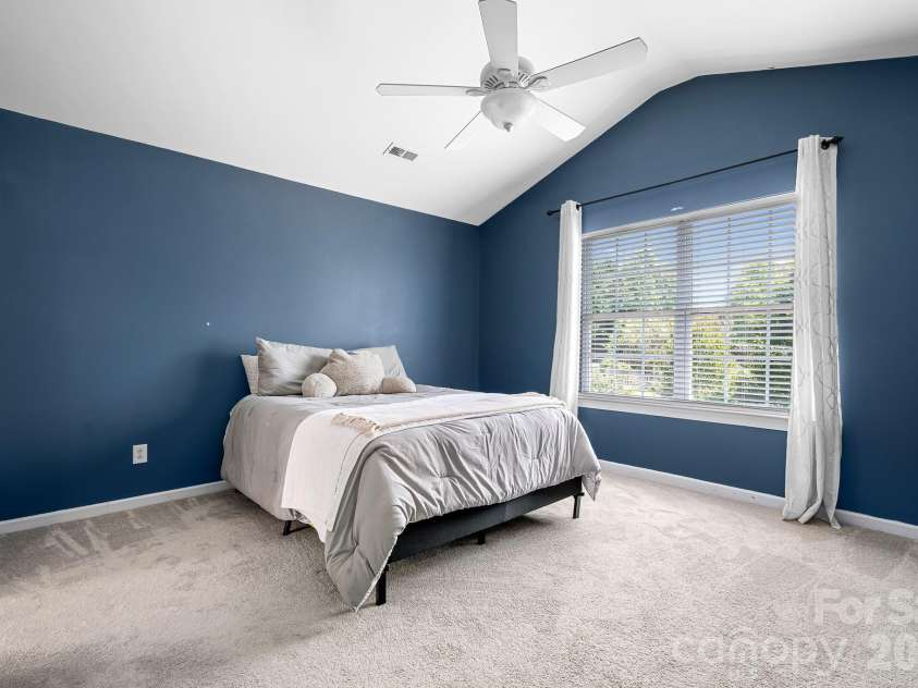 1600 Dartmoor Avenue, Concord, NC 28027.  MLS# CAR4346996, YatesRealty ID 18832. 