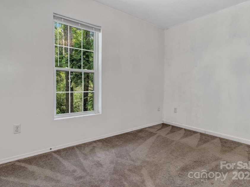 222 New Stock Road, Weaverville, NC 28787.  MLS# CAR4266697, YatesRealty ID 18833. Unit B - Bedroom