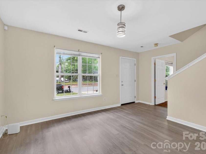 2304 Juniper Drive, Charlotte, NC 28269.  MLS# CAR4376071, YatesRealty ID 18833. 