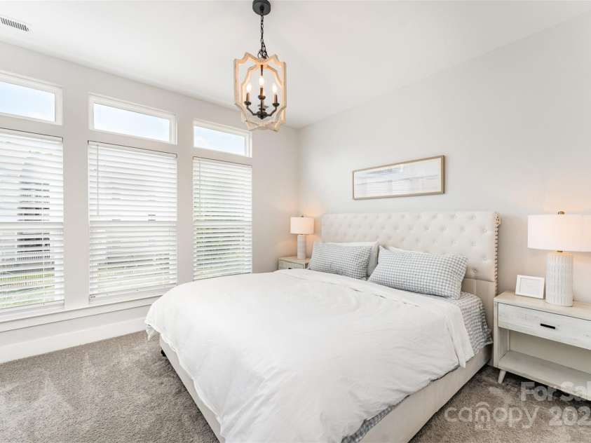 223 Bruns Avenue, Charlotte, NC 28208.  MLS# CAR4269292, YatesRealty ID 18834. 