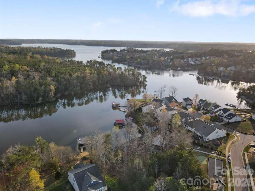 24089 Sailfish Drive, Lancaster, SC 29720.  MLS# CAR4357005, YatesRealty ID 18835. Lakeview