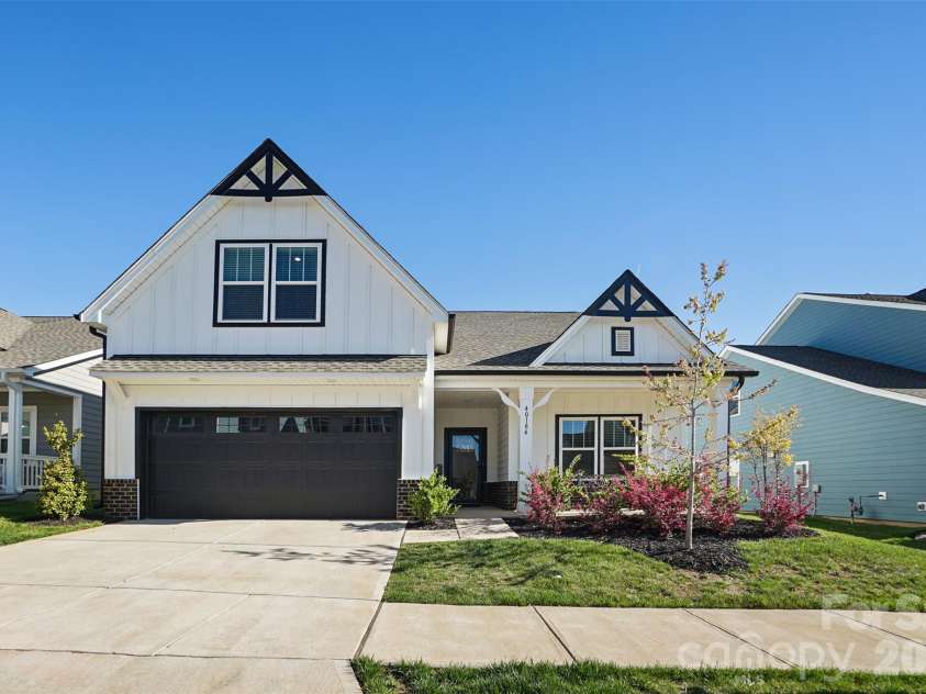 40184 Crooked Stick Drive, Lancaster, SC 29720.  MLS# CAR4356977, YatesRealty ID 18836. Front view