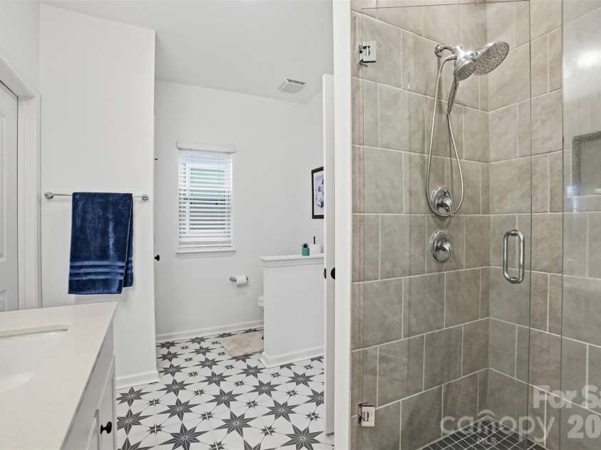 40184 Crooked Stick Drive, Lancaster, SC 29720.  MLS# CAR4356977, YatesRealty ID 18836. Primary luxury shower