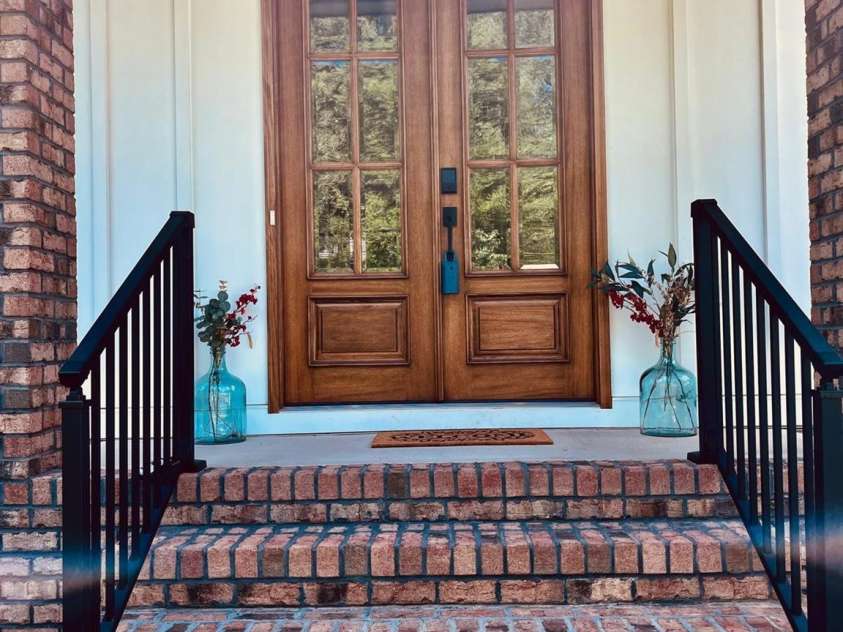 10405 Briarhurst Place, Mint Hill, NC 28227.  MLS# CAR4368724, YatesRealty ID 18837. 