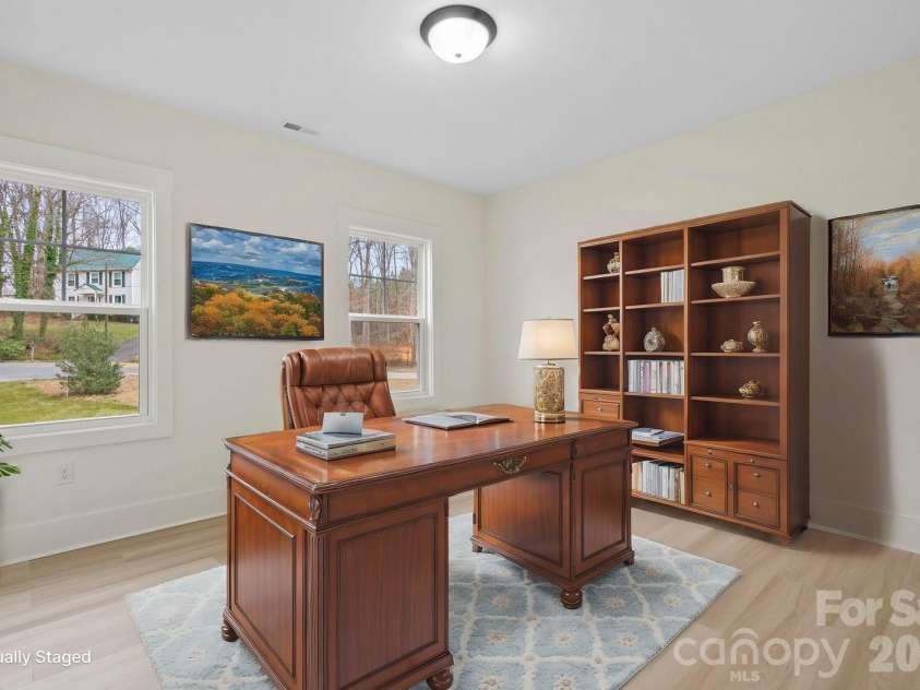 10405 Briarhurst Place, Mint Hill, NC 28227.  MLS# CAR4368724, YatesRealty ID 18837. 