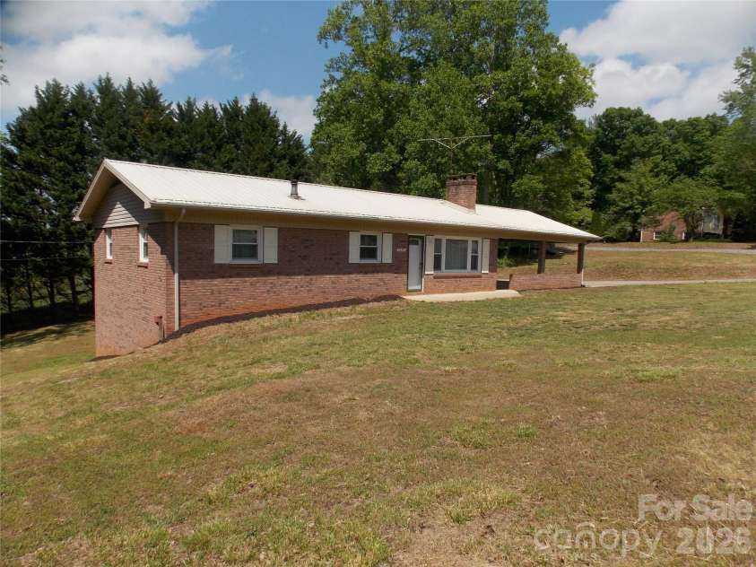 1380 May Road, Granite Falls, NC 28630.  MLS# CAR4366771, YatesRealty ID 18838. 