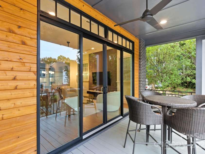 3026 Kalex Court, Charlotte, NC 28204.  MLS# CAR4309036, YatesRealty ID 18838. 