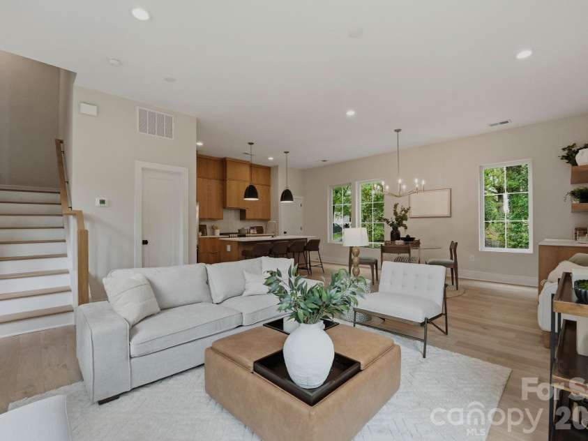 604 16th Street, Charlotte, NC 28206.  MLS# CAR4246923, YatesRealty ID 1884. 