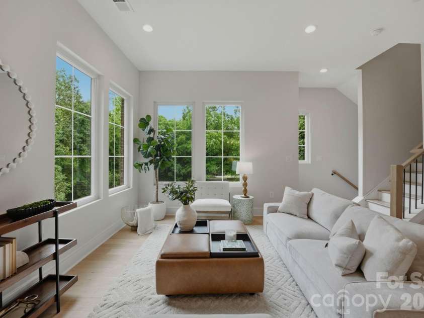 604 16th Street, Charlotte, NC 28206.  MLS# CAR4246923, YatesRealty ID 1884. 