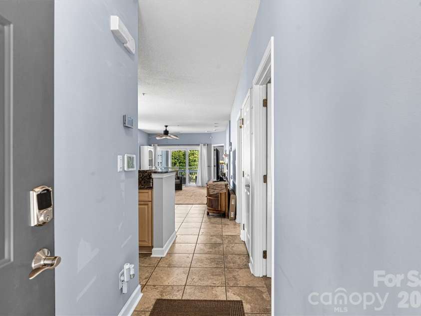 18824 Nautical Drive, Cornelius, NC 28031.  MLS# CAR4406934, YatesRealty ID 18840. 