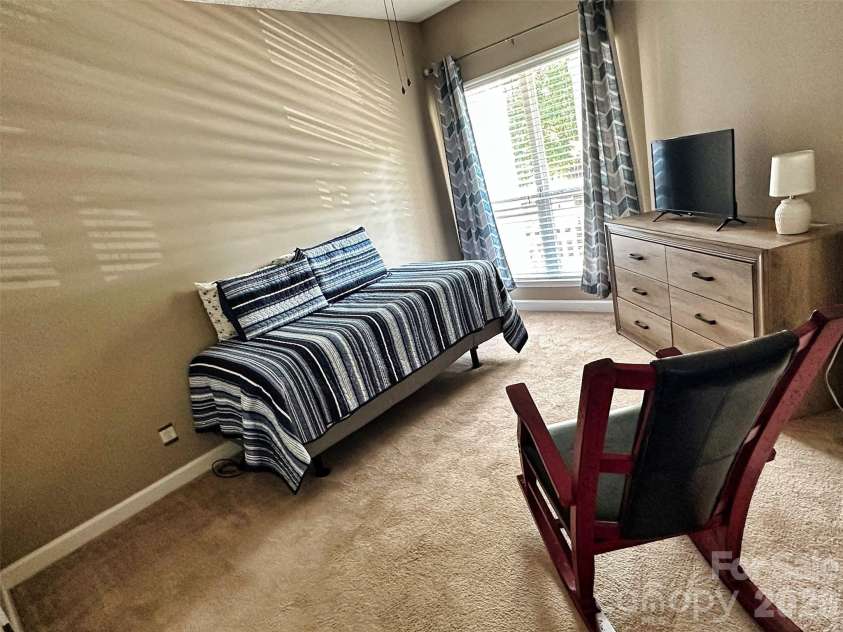 18824 Nautical Drive, Cornelius, NC 28031.  MLS# CAR4406934, YatesRealty ID 18840. 