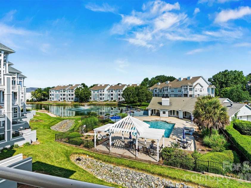 18824 Nautical Drive, Cornelius, NC 28031.  MLS# CAR4406934, YatesRealty ID 18840. 
