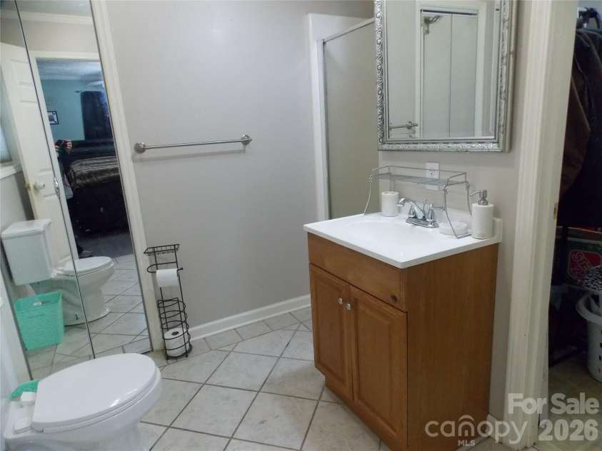 4268 Hartland Road, Lenoir, NC 28645.  MLS# CAR4367296, YatesRealty ID 18842. 