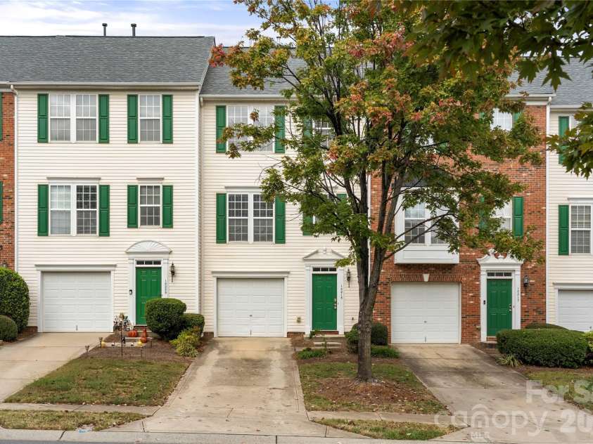10213 Garrett Grigg Road, Charlotte, NC 28262.  MLS# CAR4346174, YatesRealty ID 18843. 