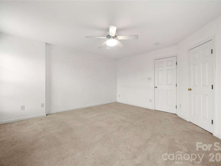 10213 Garrett Grigg Road, Charlotte, NC 28262.  MLS# CAR4346174, YatesRealty ID 18843. 
