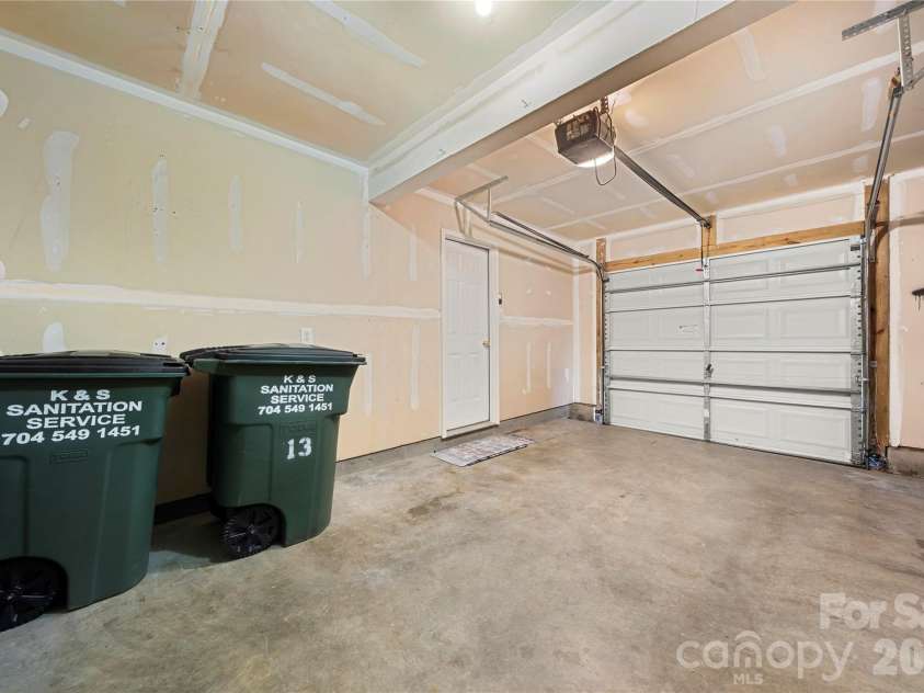 10213 Garrett Grigg Road, Charlotte, NC 28262.  MLS# CAR4346174, YatesRealty ID 18843. 