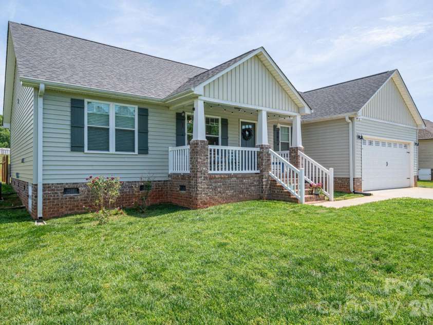 2486 Rock Dam Road, Lincolnton, NC 28092.  MLS# CAR4335118, YatesRealty ID 18846. 