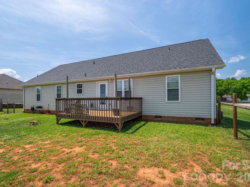 2486 Rock Dam Road, Lincolnton, NC 28092.  MLS# CAR4335118, YatesRealty ID 18846. 