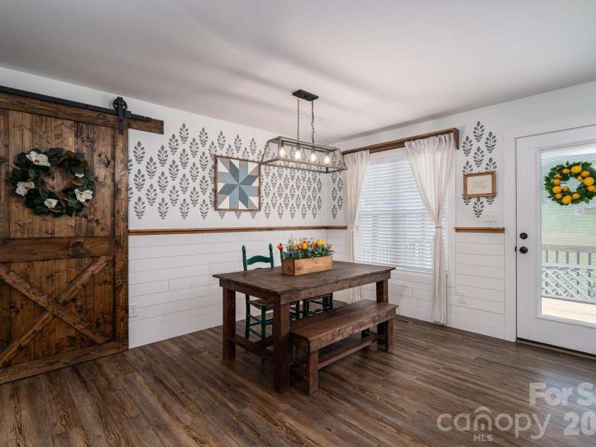 2486 Rock Dam Road, Lincolnton, NC 28092.  MLS# CAR4335118, YatesRealty ID 18846. Dining Area open to kitchen
