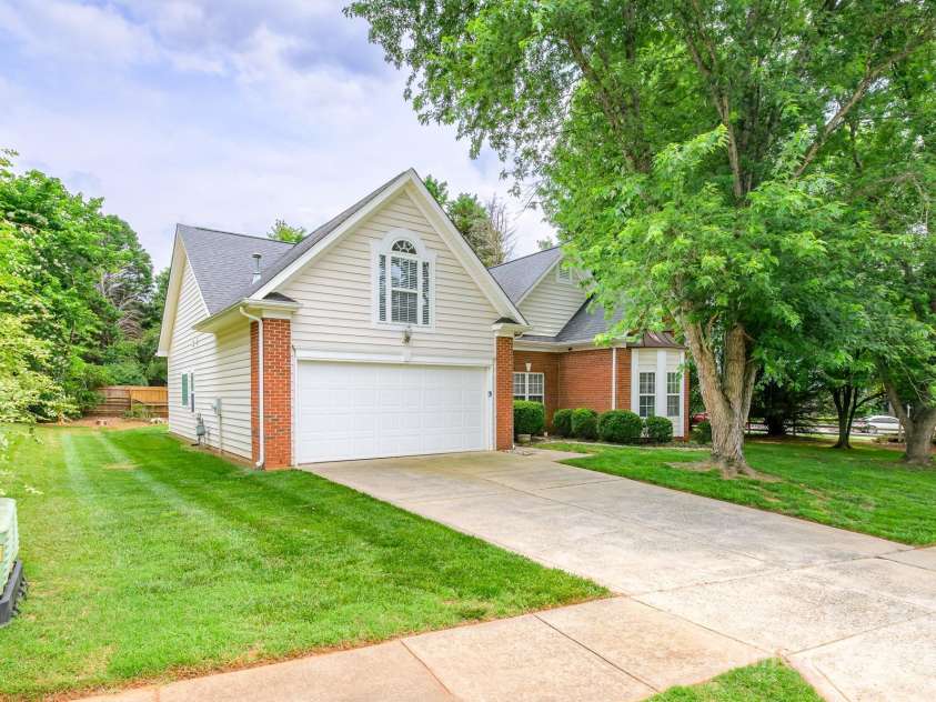 13402 McCoy Road, Huntersville, NC 28078.  MLS# CAR4268753, YatesRealty ID 18849. 