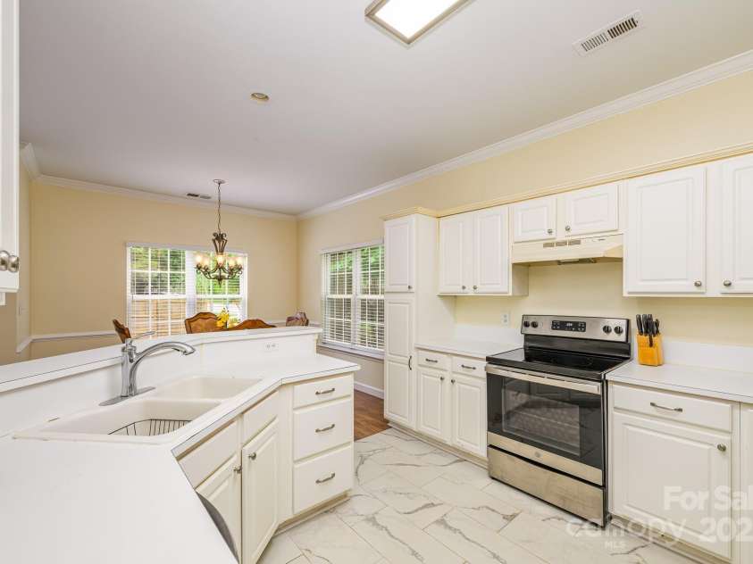 13402 McCoy Road, Huntersville, NC 28078.  MLS# CAR4268753, YatesRealty ID 18849. 