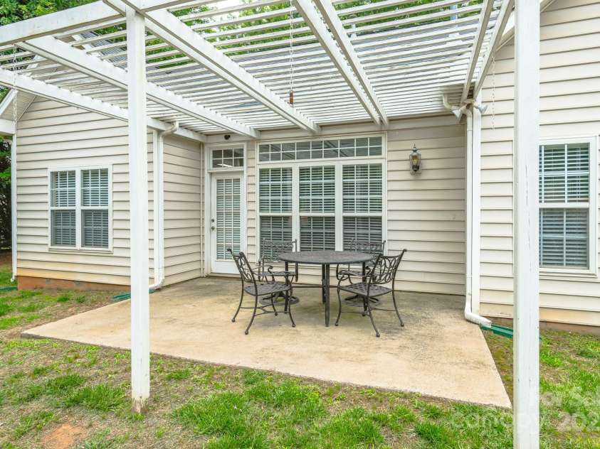 13402 McCoy Road, Huntersville, NC 28078.  MLS# CAR4268753, YatesRealty ID 18849. 