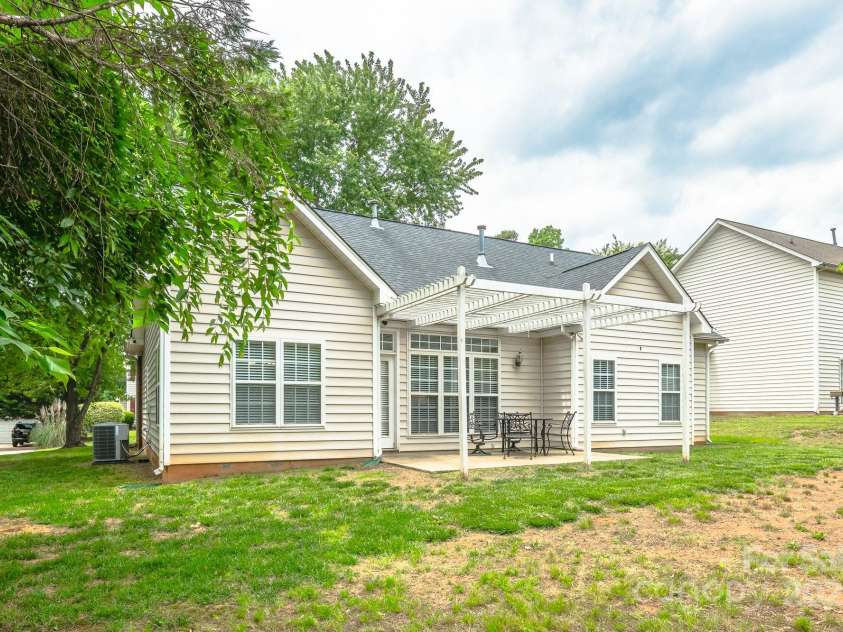 13402 McCoy Road, Huntersville, NC 28078.  MLS# CAR4268753, YatesRealty ID 18849. 