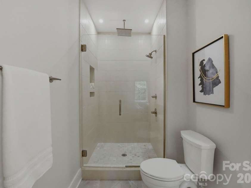 608 16th Street, Charlotte, NC 28206.  MLS# CAR4278207, YatesRealty ID 1885. 