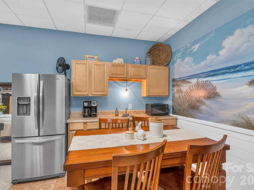 105 Winchester Drive, Shelby, NC 28152.  MLS# CAR4375983, YatesRealty ID 18850. Kitchenette in basement