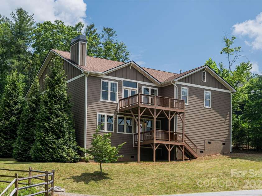 91 Greenwells Glory Drive, Biltmore Lake, NC 28715.  MLS# CAR4265929, YatesRealty ID 18851. 