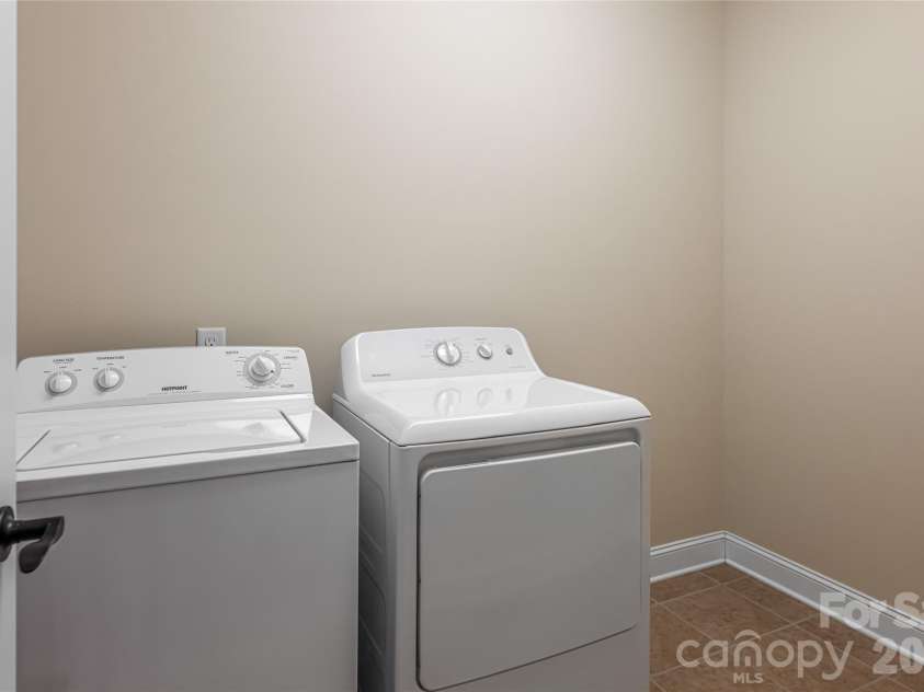 91 Greenwells Glory Drive, Biltmore Lake, NC 28715.  MLS# CAR4265929, YatesRealty ID 18851. 