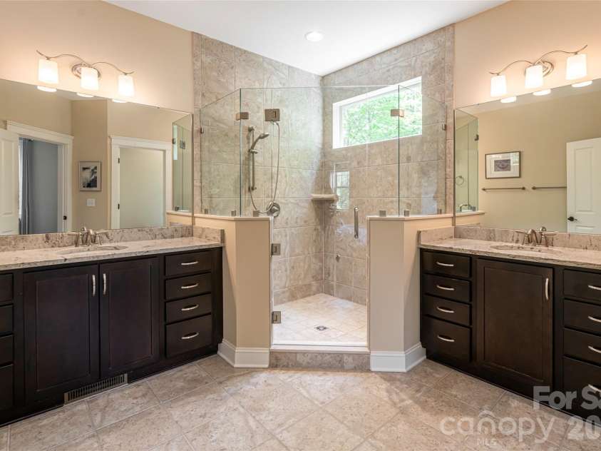 91 Greenwells Glory Drive, Biltmore Lake, NC 28715.  MLS# CAR4265929, YatesRealty ID 18851. 