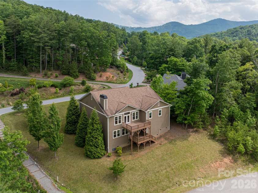 91 Greenwells Glory Drive, Biltmore Lake, NC 28715.  MLS# CAR4265929, YatesRealty ID 18851. 