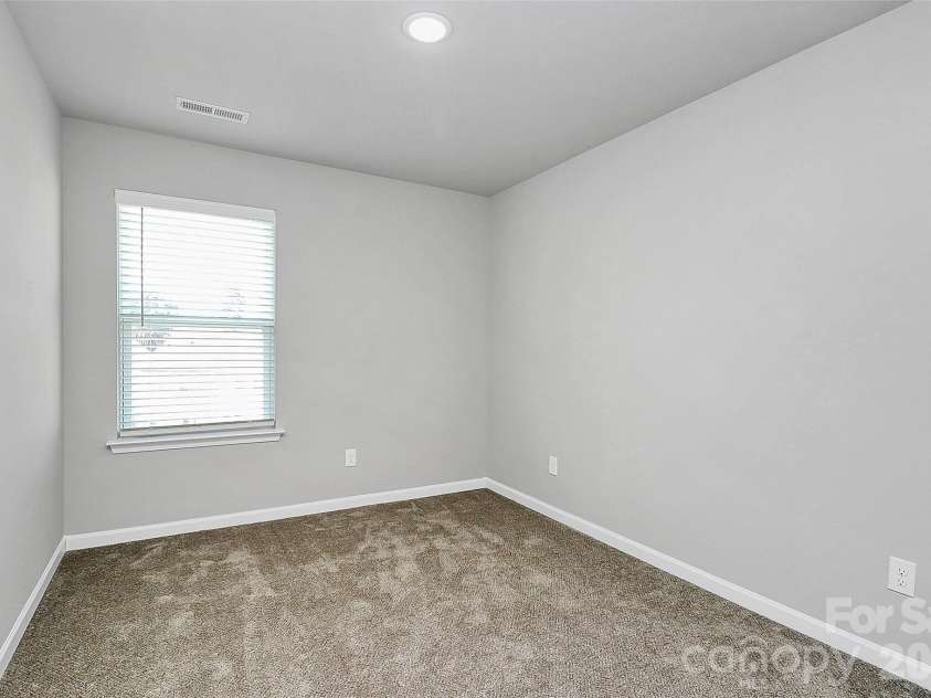 7113 Somerford Road, Charlotte, NC 28215.  MLS# CAR4344906, YatesRealty ID 18852. 