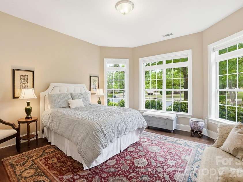 15519 Lake Ridge Road, Charlotte, NC 28278.  MLS# CAR4376472, YatesRealty ID 18853. 