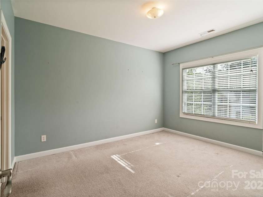 1812 Mill Chase Lane, Waxhaw, NC 28173.  MLS# CAR4270179, YatesRealty ID 18854. Bedroom 3