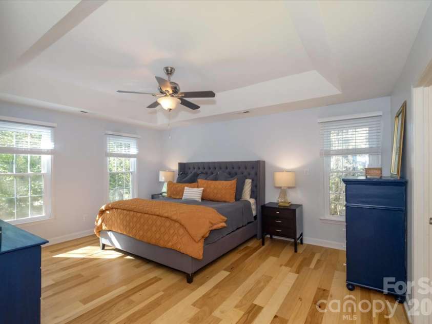 3570 Weddington Oaks Drive, Matthews, NC 28104.  MLS# CAR4356271, YatesRealty ID 18854. 